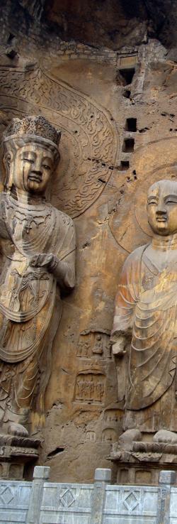 Bronze Ox Běijīng | The Longmen Grottoes or Longmen Caves - UNESCO World Heritage Site ...