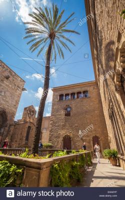 Casa de les Punxes Barcelona | Casa de l'Ardiaca in the Gothic quarter, Barcelona, Spain Stock ...