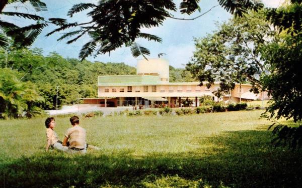 Jardín Botanico de las Hermanas Caridad y Carmen Miranda Western Cuba