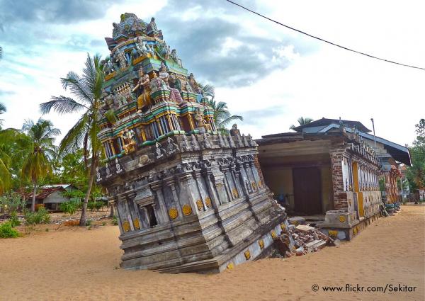 Thiruchendur Murugan Alayam Temple Batticaloa