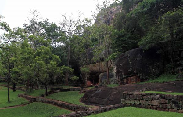 Boulder Gardens Sigiriya