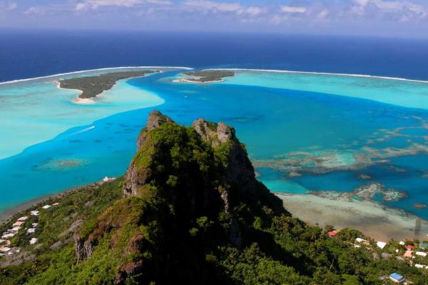 Faanui Bora Bora with Maupiti