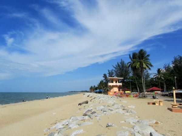 Pantai Cahaya Bulan Kota Bharu
